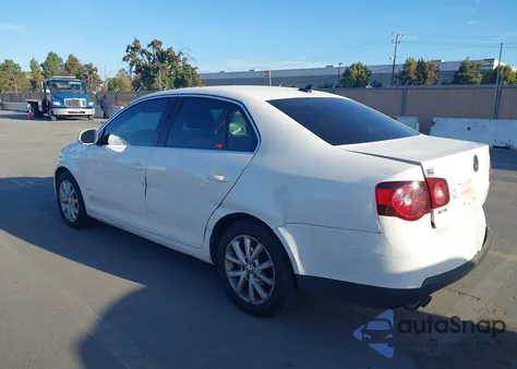 2010 Volkswagen Jetta Se from USA, damaged, VIN 3VWRZ7AJ8AM045552